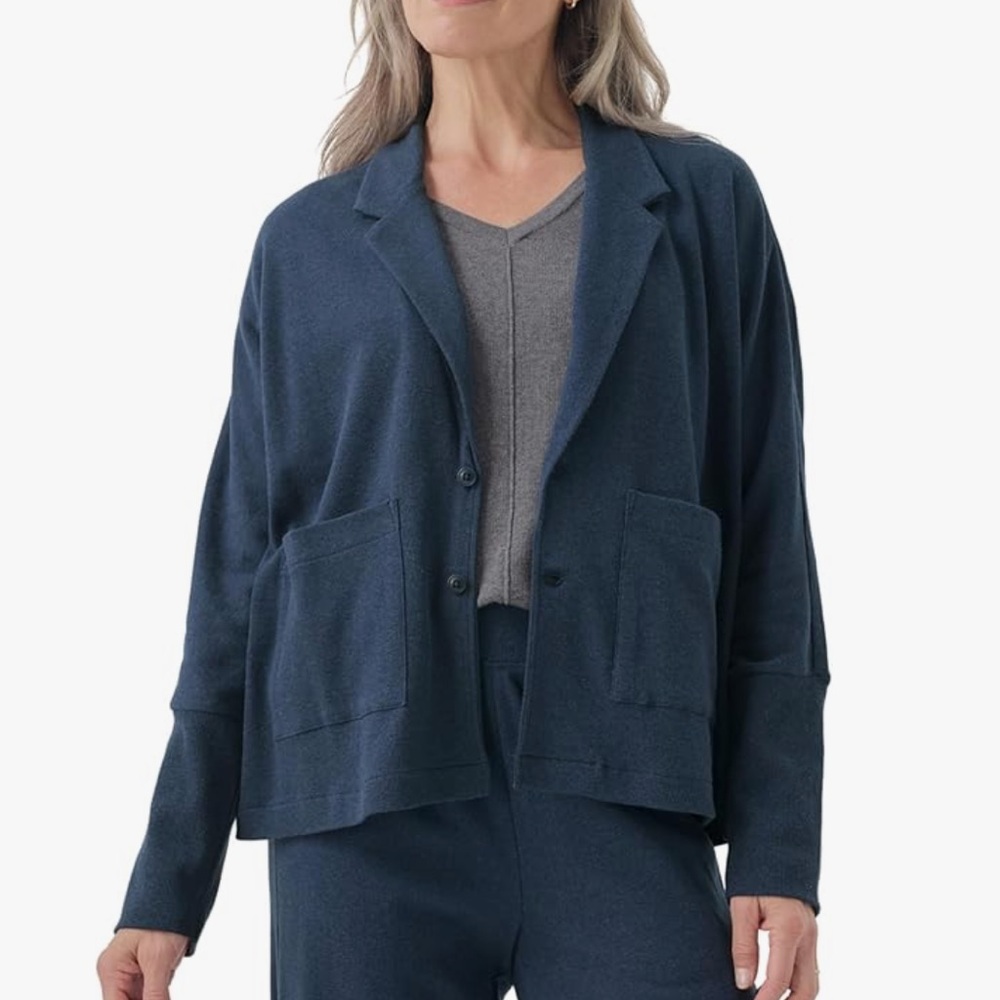 Pact Airplane Organic Cotton Women's Relaxed Blazer in French Navy Heather